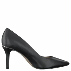 Barett Black