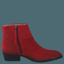 Dashed Red
