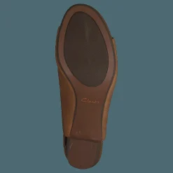 Deva Bell Tan