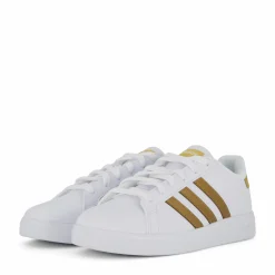 Grand Court Sustainable Lace Shoes Cloud White / Cloud White / Matte Gold