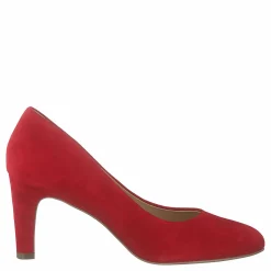 Isabella Red Sued