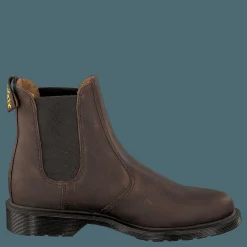 Laura Chelsea Dk Brown
