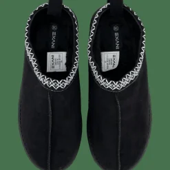 Lova W Black