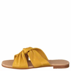 Madeleine Yellow