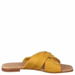 Madeleine Yellow