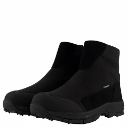 Pinner M Studs Black