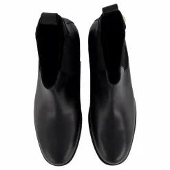 Th Stud Leather Low Chelsea Black