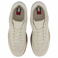 The Greenwich Suede Beige