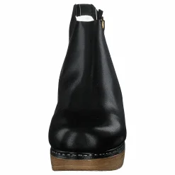 Tyra Soft Black