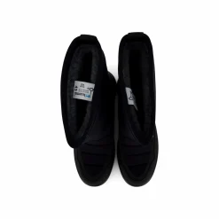 Universal Black