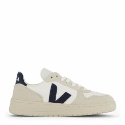V-10 White Nautico