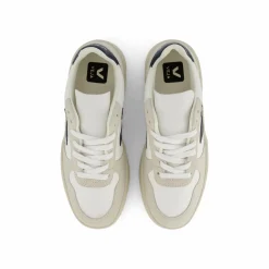V-10 White Nautico