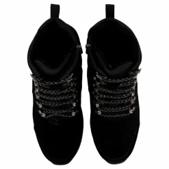Woodford L Studs Black