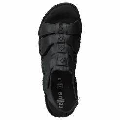 Yard Black