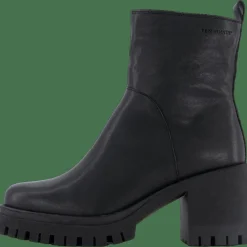 Ylva - Black